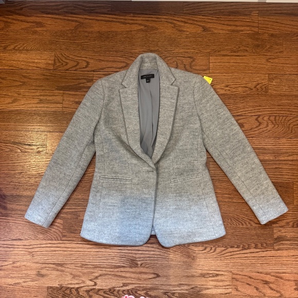 Ann Taylor Wool Plaid Blazer | Made in Portugal Size 4 - Gray - Picture 8 of 8